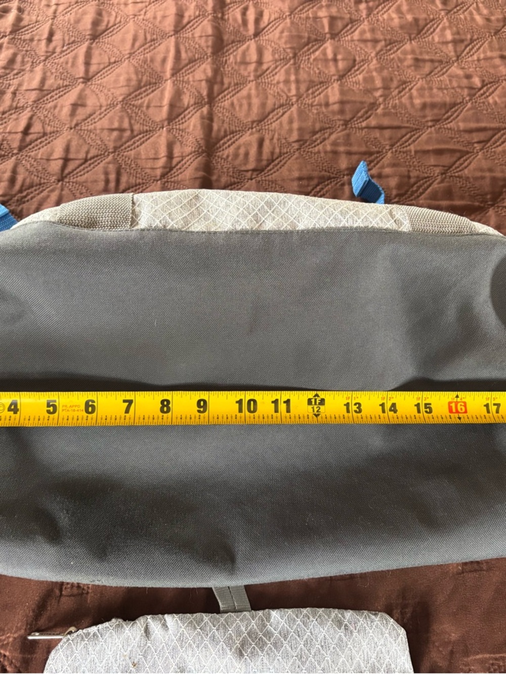 L.L. Bean Light Gray Adventure Duffle with Blue Accents - Picture 6 of 14